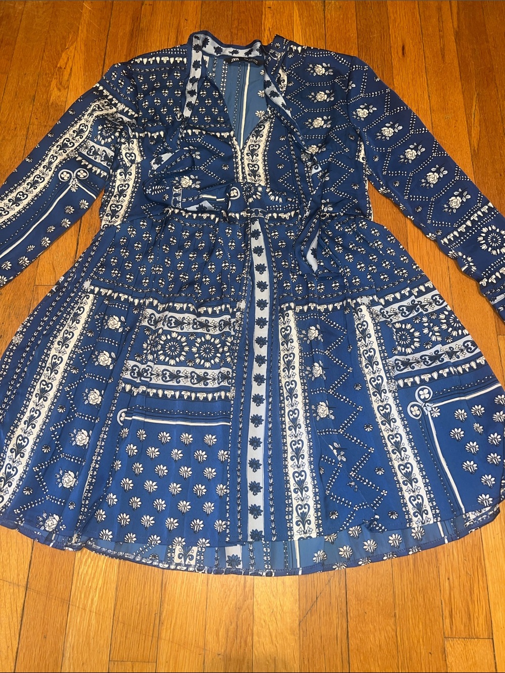 Zara Patchwork Pleated Long Sleeve Mini Dress in Bandana Blue, Women’s Small - Picture 5 of 16